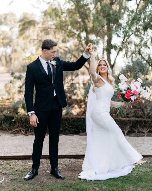 A just-married twirl, surrounded by nature at Eynesbury. 

#weddingsateynesbury #eynesburyweddings #destinationeynesbury #eynesbury #eynesburyhomestead #justmarrıed #weddingmoments #gardenwedding #outdoorwedding 

Photographer: @joshuahuggettmedia